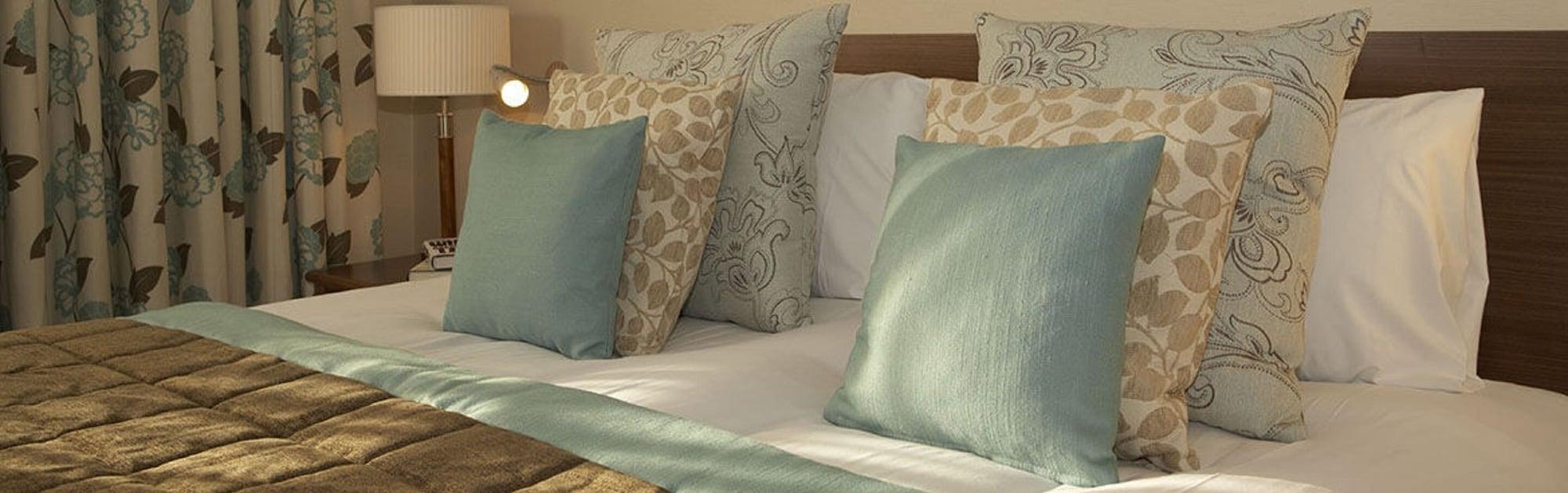 The Bull Hotel; Sure Hotel Collection By Best Western Peterborough Zewnętrze zdjęcie
