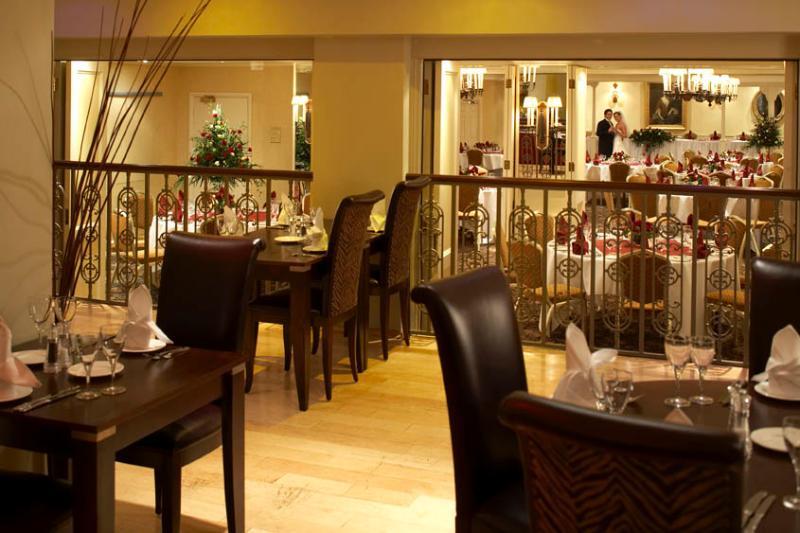 The Bull Hotel; Sure Hotel Collection By Best Western Peterborough Zewnętrze zdjęcie