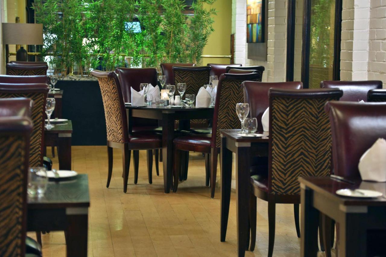 The Bull Hotel; Sure Hotel Collection By Best Western Peterborough Zewnętrze zdjęcie